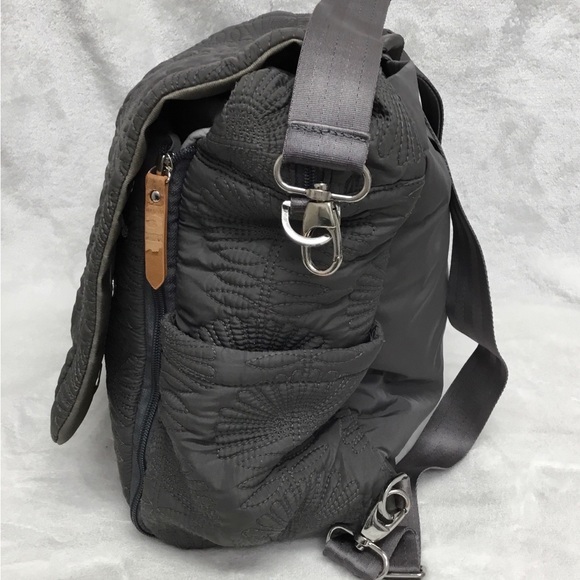 Petunia Pickle Bottom Boxy Backpack/Diaper Bag - Picture 7 of 11